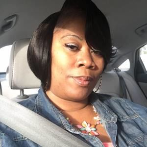 Meet your Posher, Cassandra