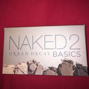 Urban Decay Naked Basics 2 palette