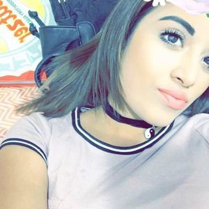 Meet your Posher, Alejandra