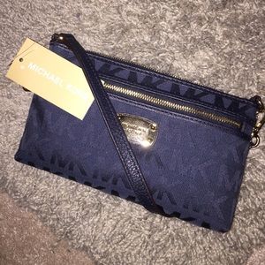 Michael Kors wristlet