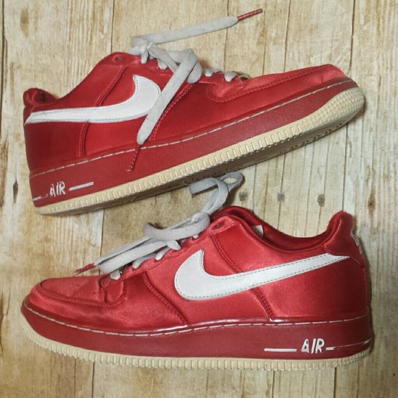 nike air force one satin