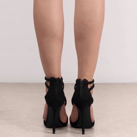 Black Strappy Stiletto Heel - Picture 6 of 6