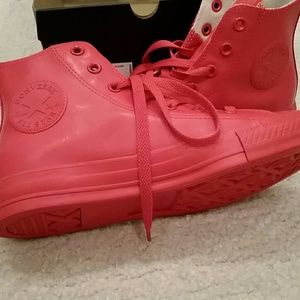 Converse Shoes - Super cool Red rubber exterior Converse sneakers Converse Shoes - Super cool Red rubber exterior Converse sneakers