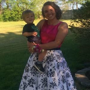 Meet your Posher, Celina