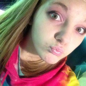 Meet your Posher, Abigail