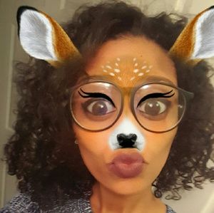 Meet your Posher, Ana