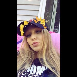 Meet your Posher, Kaila