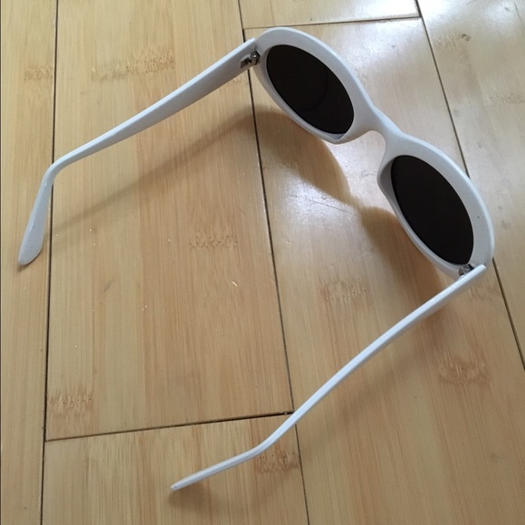 ✋🏼ON HOLD🤚🏼 - Picture 2 of 3