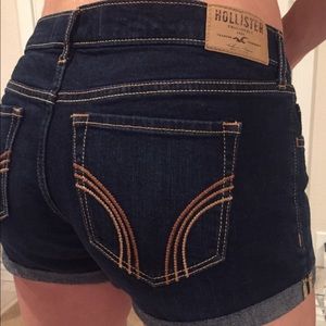 HOLLISTER Jean shorts