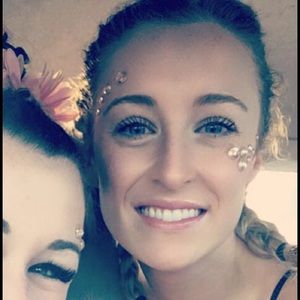 Meet your Posher, Rayla