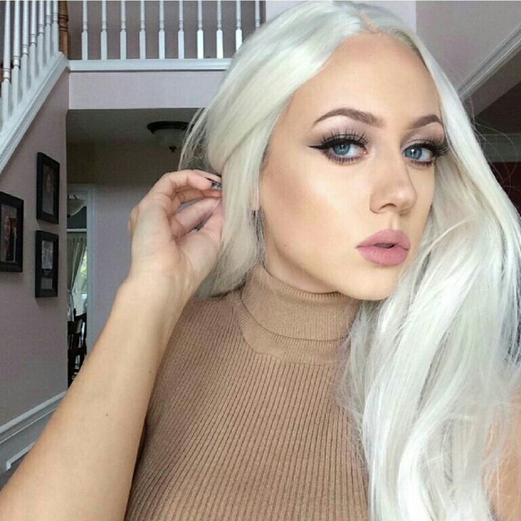 FLASH SALE-Blonde Wavy Beauty Lace Front Wig 24 inches main image 4