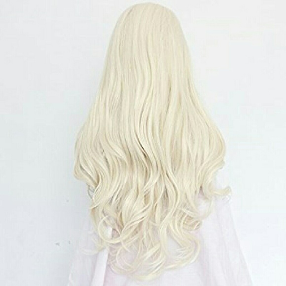 FLASH SALE-Blonde Wavy Beauty Lace Front Wig 24 inches