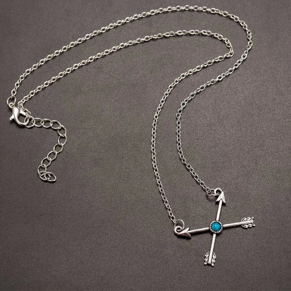 Lucky Arrow Necklace - Picture 3 of 4