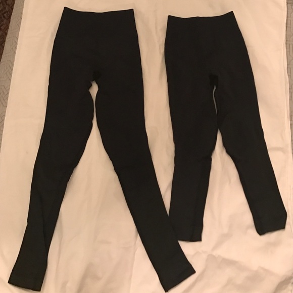 Lululemon yoga pants