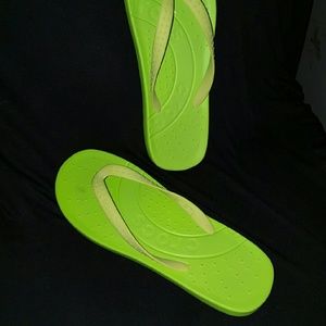 Flip flops