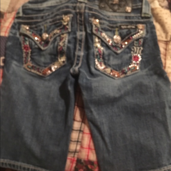 Girls size 8 miss me bermudas