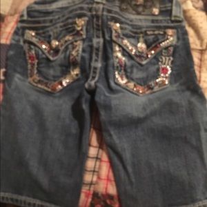 Girls size 8 miss me bermudas