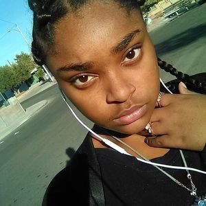 Meet your Posher, Destiny