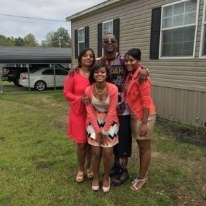 Meet your Posher, Emma