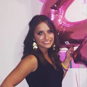 Meet your Posher, Danielle