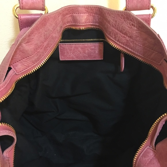 Balenciaga Bag - Picture 2 of 4