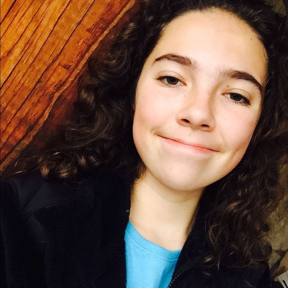 Meet your Posher, Grace - Picture 1 of 1