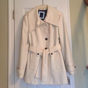 BRAND NEW white nautica jacket