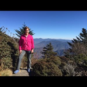 Meet your Posher, Jennie
