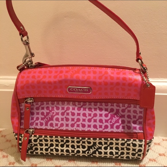 Rare Coach purse, excellent condition!