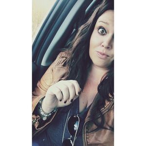 Meet your Posher, Kalli