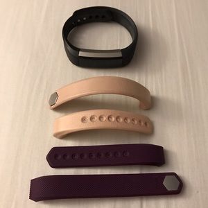 FitBit Alta (plus accessories)