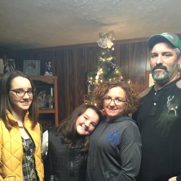 Meet your Posher, Alison - Picture 1 of 1