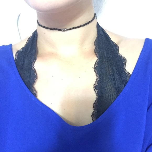 Black and silver choker