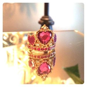 Betsey Johnson size 7 ring