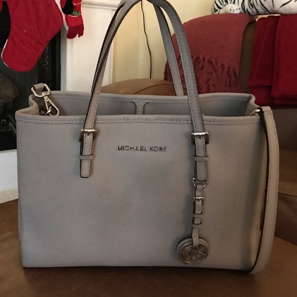 Michael Kors purse!!