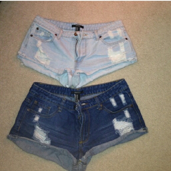 2 pairs of Daisy dukes! - Picture 3 of 3