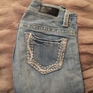 Buckle Daytrip Capris