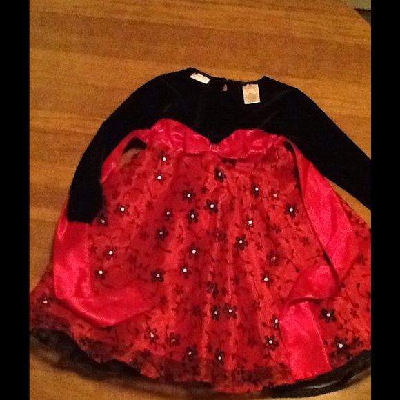 Black & Red Satiny Velvet Dress