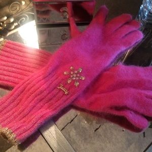 Juicy Couture gloves