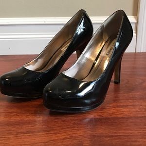 Steve Madden black patent heels