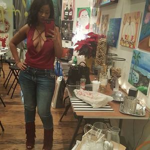 Meet your Posher, Kiva