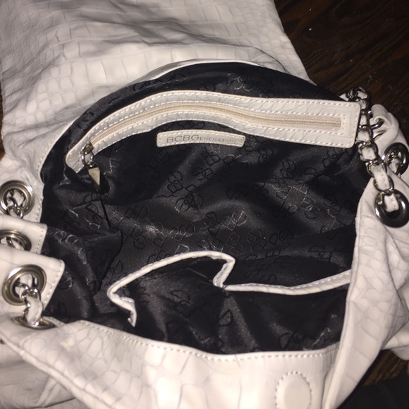 Bcbgeneration Bag With Multiple Pockets - image 4