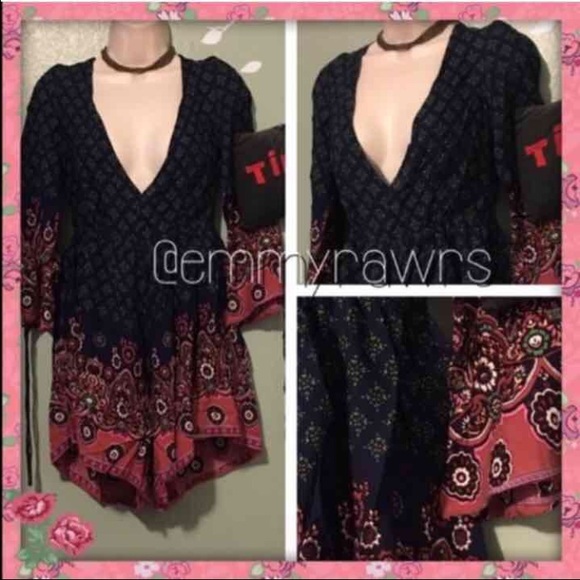 $26 today only! 🆕 The AVA Floral Tie Back Romper - Picture 2 of 2