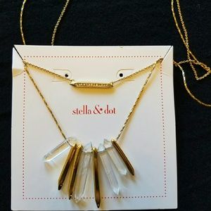 Stella and Dot Rebel Cluster necklace in gold