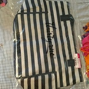 New day tote thirty one