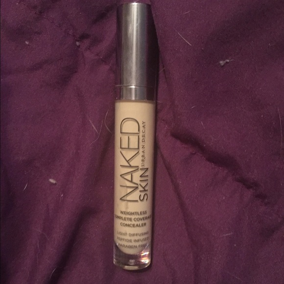 Urban Decay Naked Skin concealer