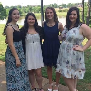 Meet your Posher, Ashley