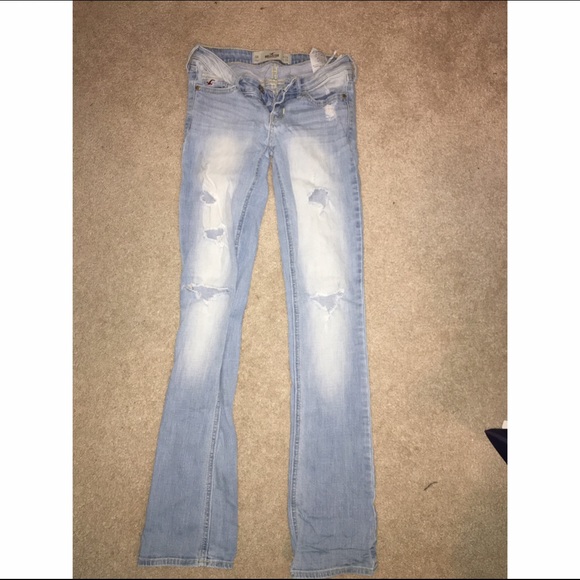 Light wash Hollister ripped jeans bootcut