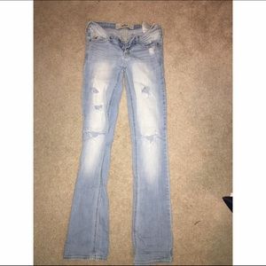Light wash Hollister ripped jeans bootcut
