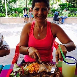 Meet your Posher, Rita